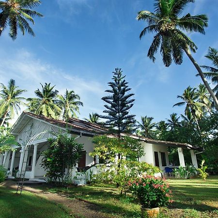 Sonri Villa Sea View Unawatuna Esterno foto