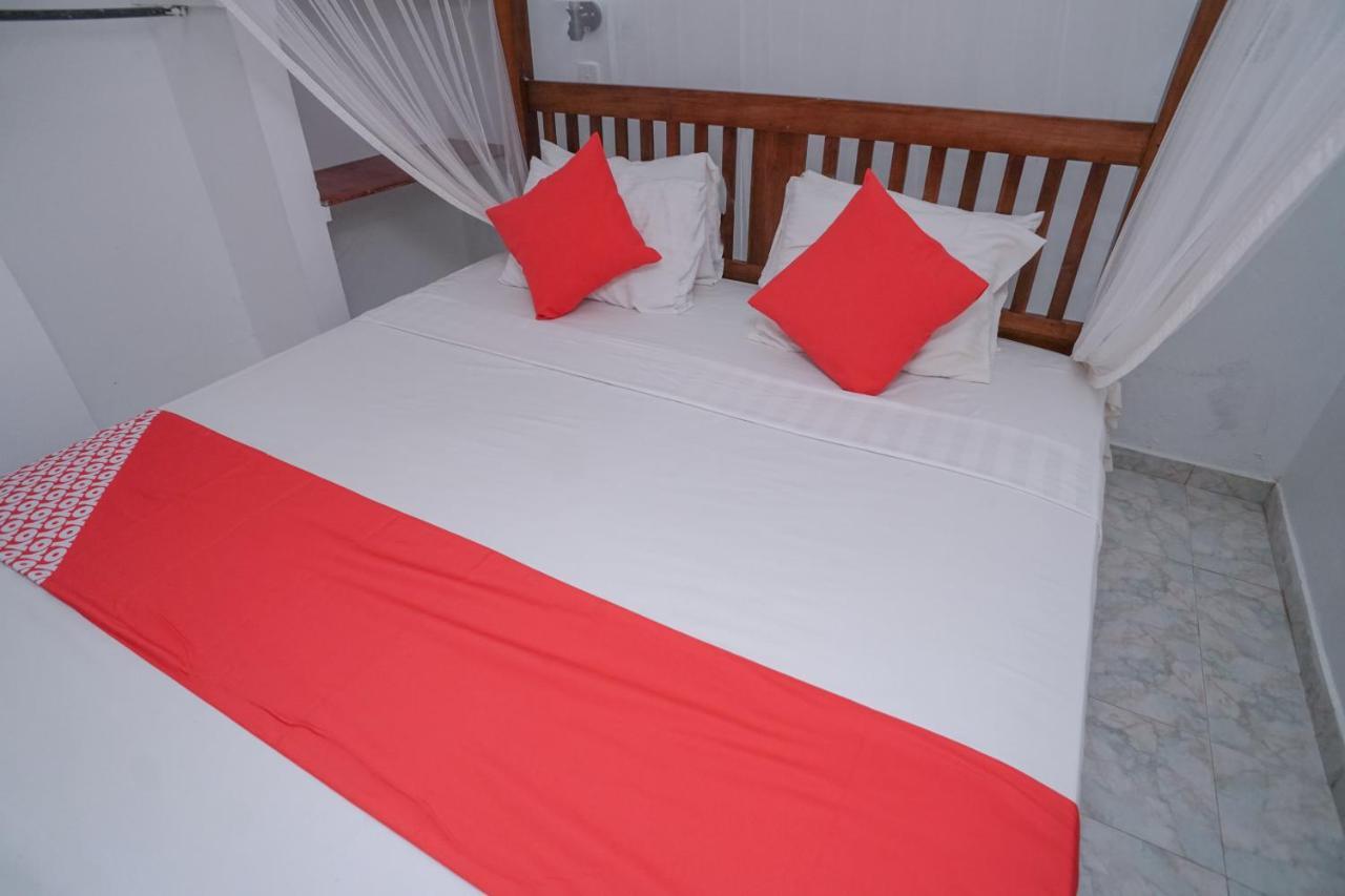 Sonri Villa Sea View Unawatuna Esterno foto